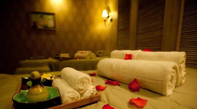 西安长安高端水疗spa会馆就这样带着清风月静抚慰了光阴悲喜